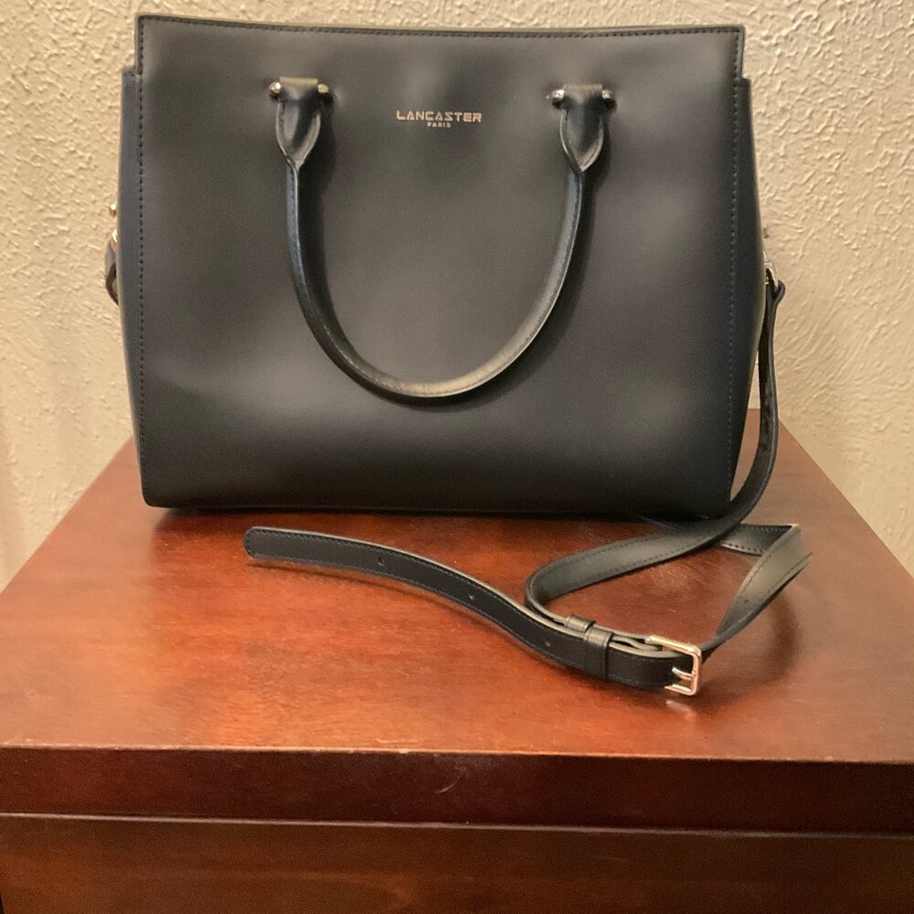 Lancaster Paris Tote Bag in black / Two Pockets / Magnetic Snaps -- Good cond.